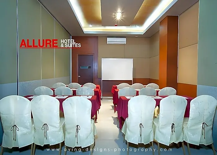Allure & Hotell 3*